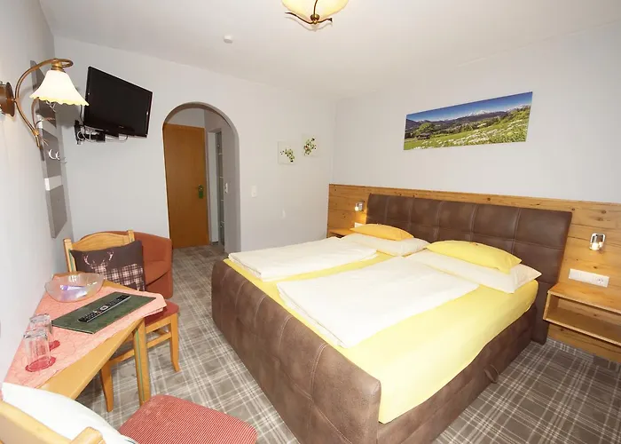 Alexandra Casa de hóspedes 3*