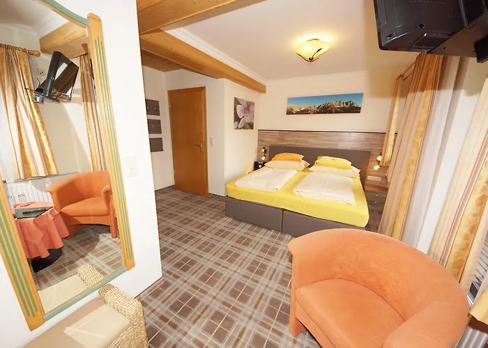 Alexandra Gæstehus 3*